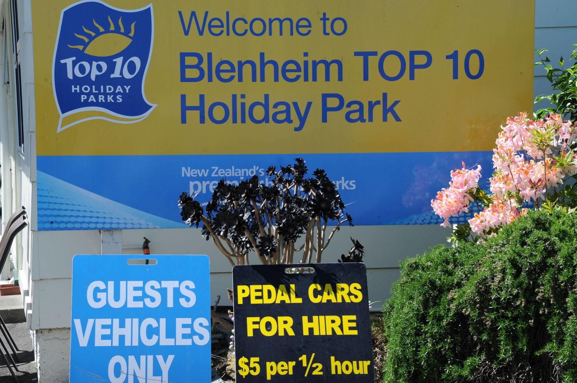 Blenheim Bridges Holiday Park Екстер'єр фото