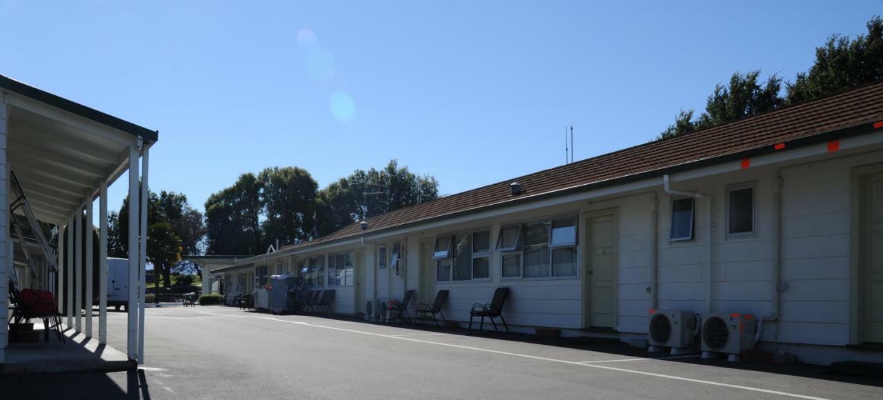 Blenheim Bridges Holiday Park Екстер'єр фото